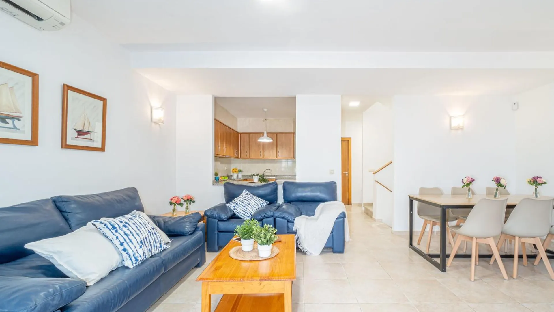 Jouvacations Villa 3 Freser Empuriabrava Spain